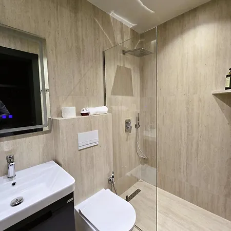 酒店 Sols Center 地拉那