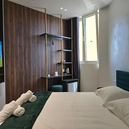 Sols Center Hotel *