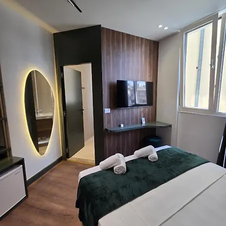 Hotel Sols Center *