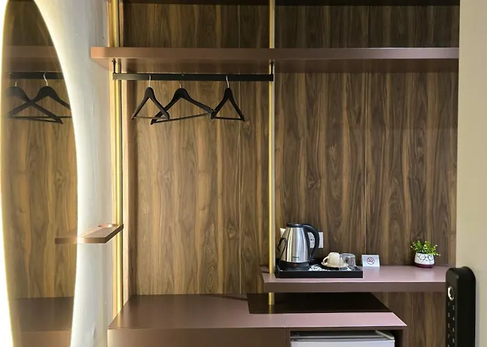 Sols Center * Tirana